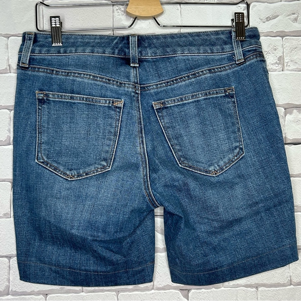 Talbots Flawless Girlfriend Short Size 4P - Picture 3 of 5